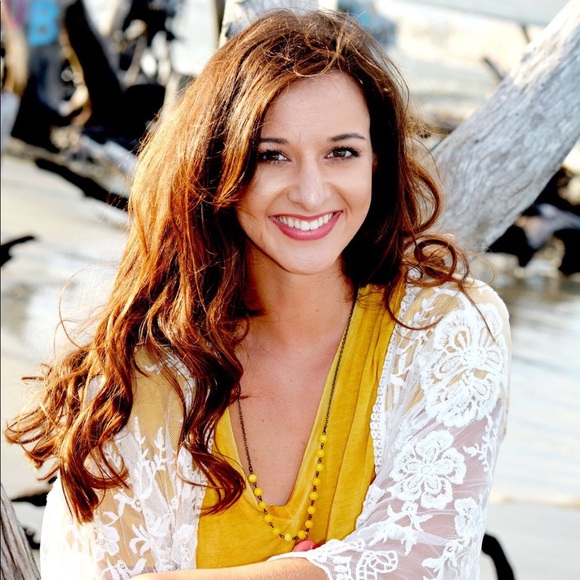 Meet your Posher, Megan - Picture 1 of 1